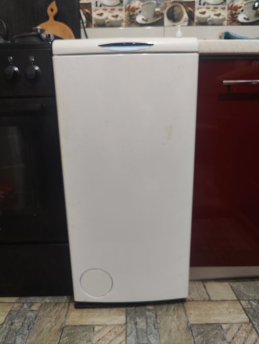 Whirlpool AWE 7515/1 на запчастини або під ремонт