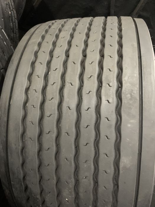 шина вантажна б/в 445/45R19,5 Michelin XTA2 Energy (2 шт.)