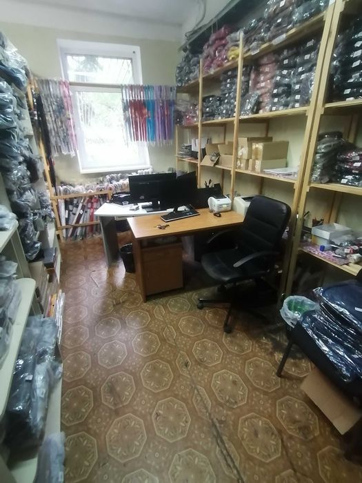 Продаж бизнесу Інтернет-магазин з товаром на складах