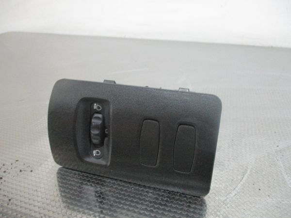 Botão / interruptor de luzes RENAULT Clio III (BR0/1, CR0/1)