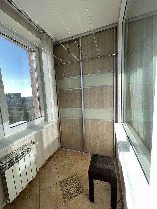 Від власника. Оренда квартири Севастопільська площа, є генератор.