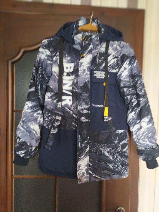 Продам куртку, весна-осень,на мальчика прдростка.