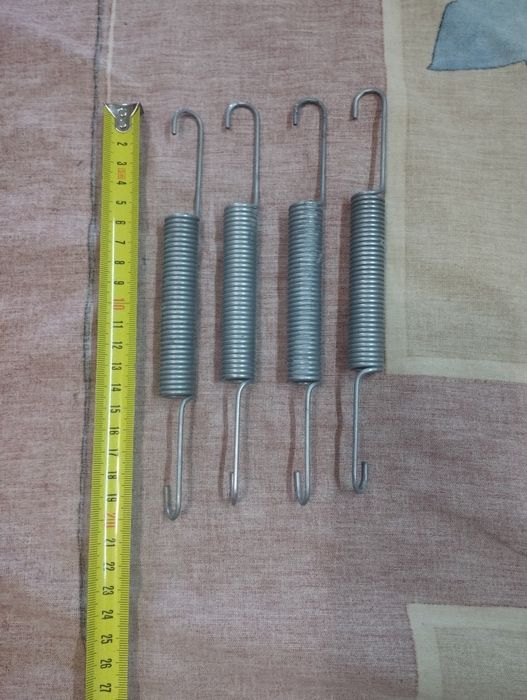 Пружины бака стиральной машины.