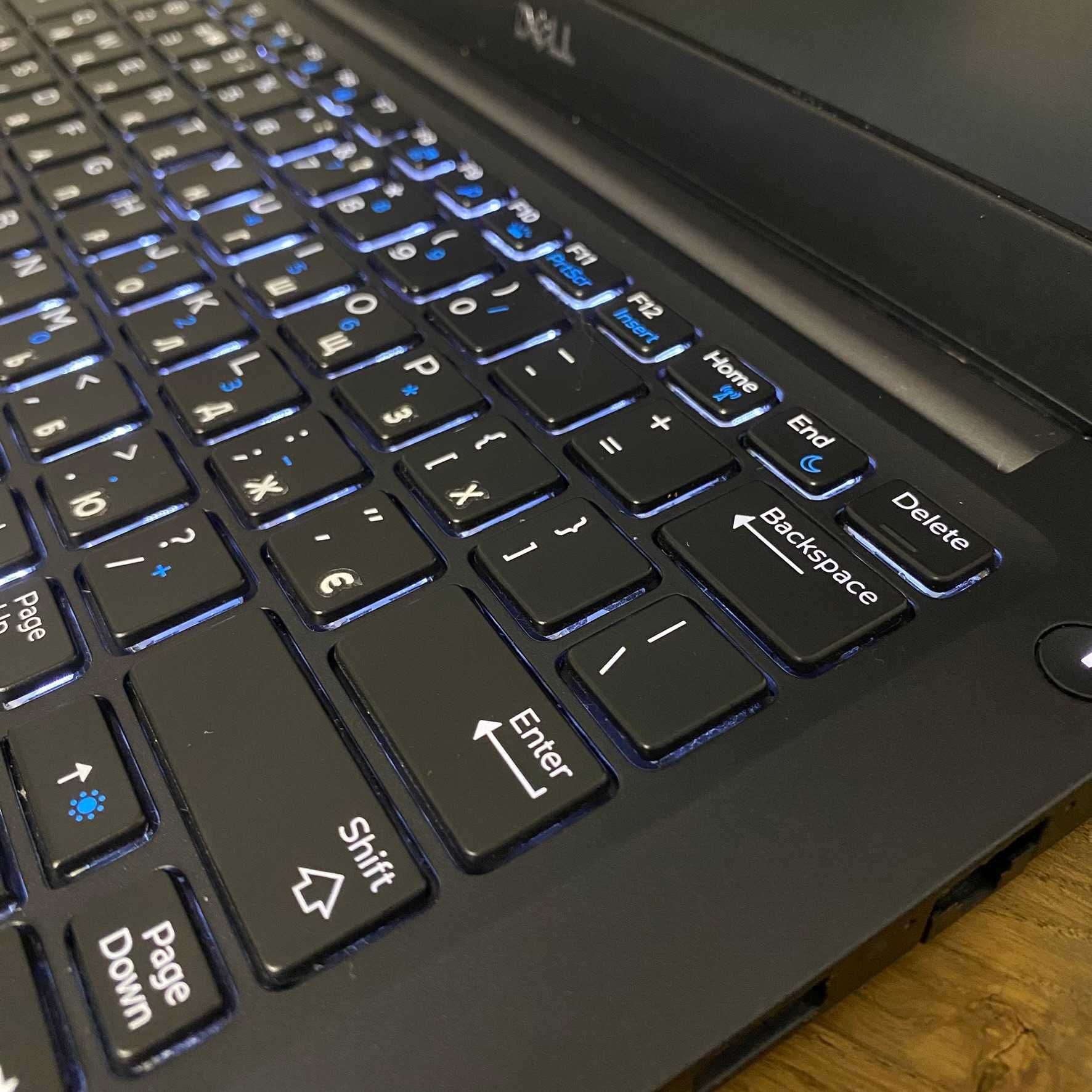Dell Latitude 7390