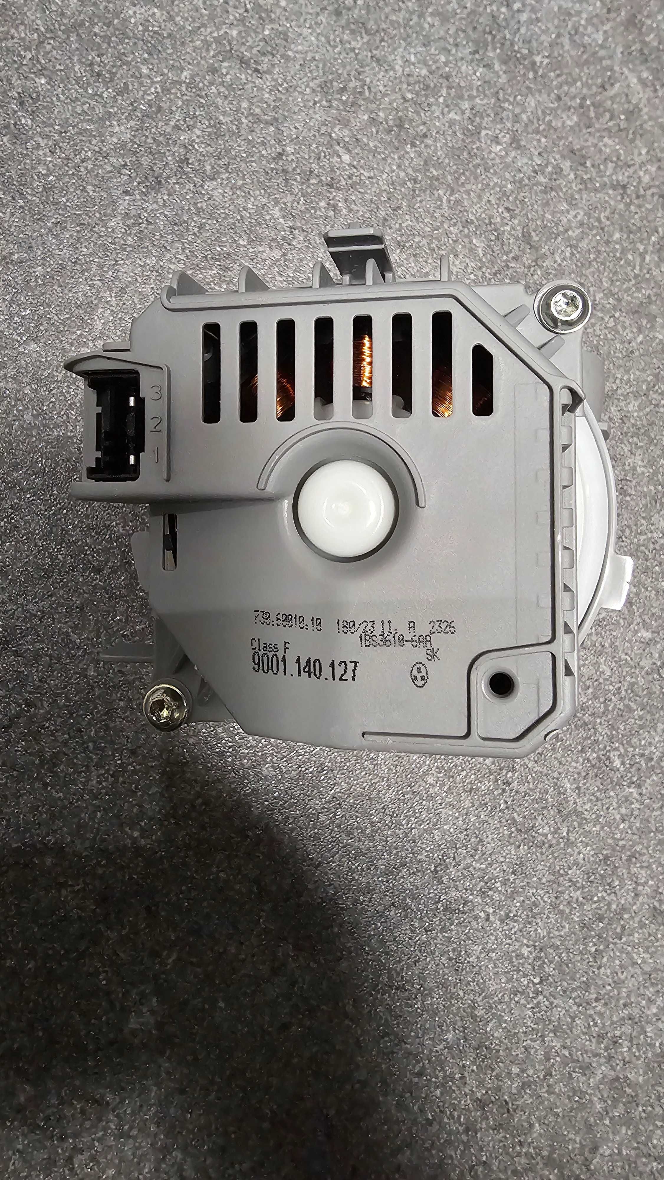 Pompa myjąca z grzałką turbiną do zmywarki Siemens SN678X02TE/04