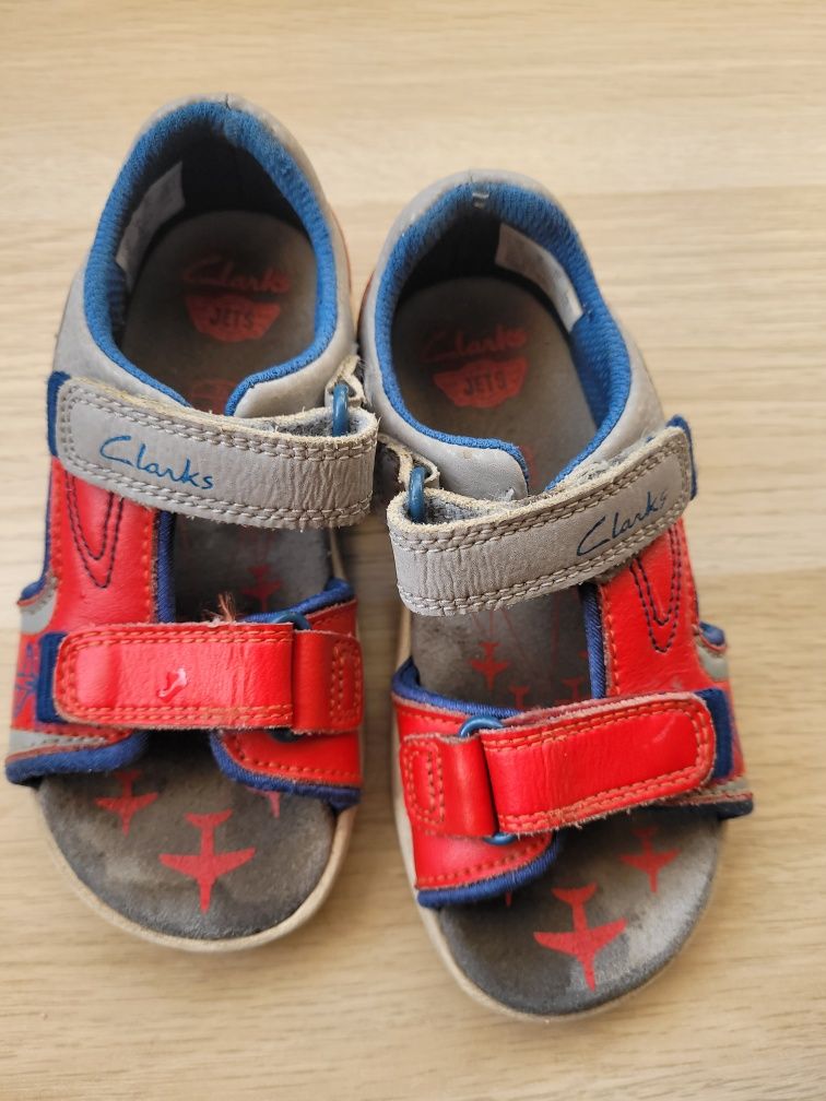 Sandały chłopięce świecące Clarks rozm. 25