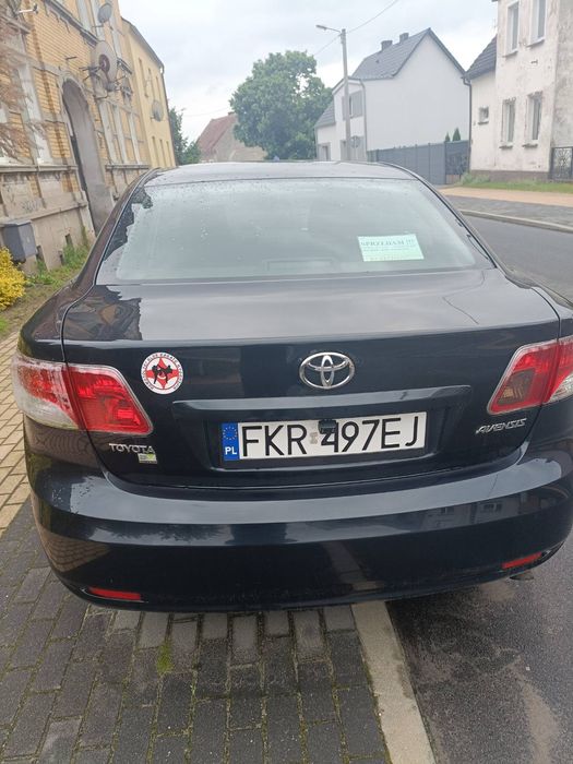 Toyota Avensis T 27
