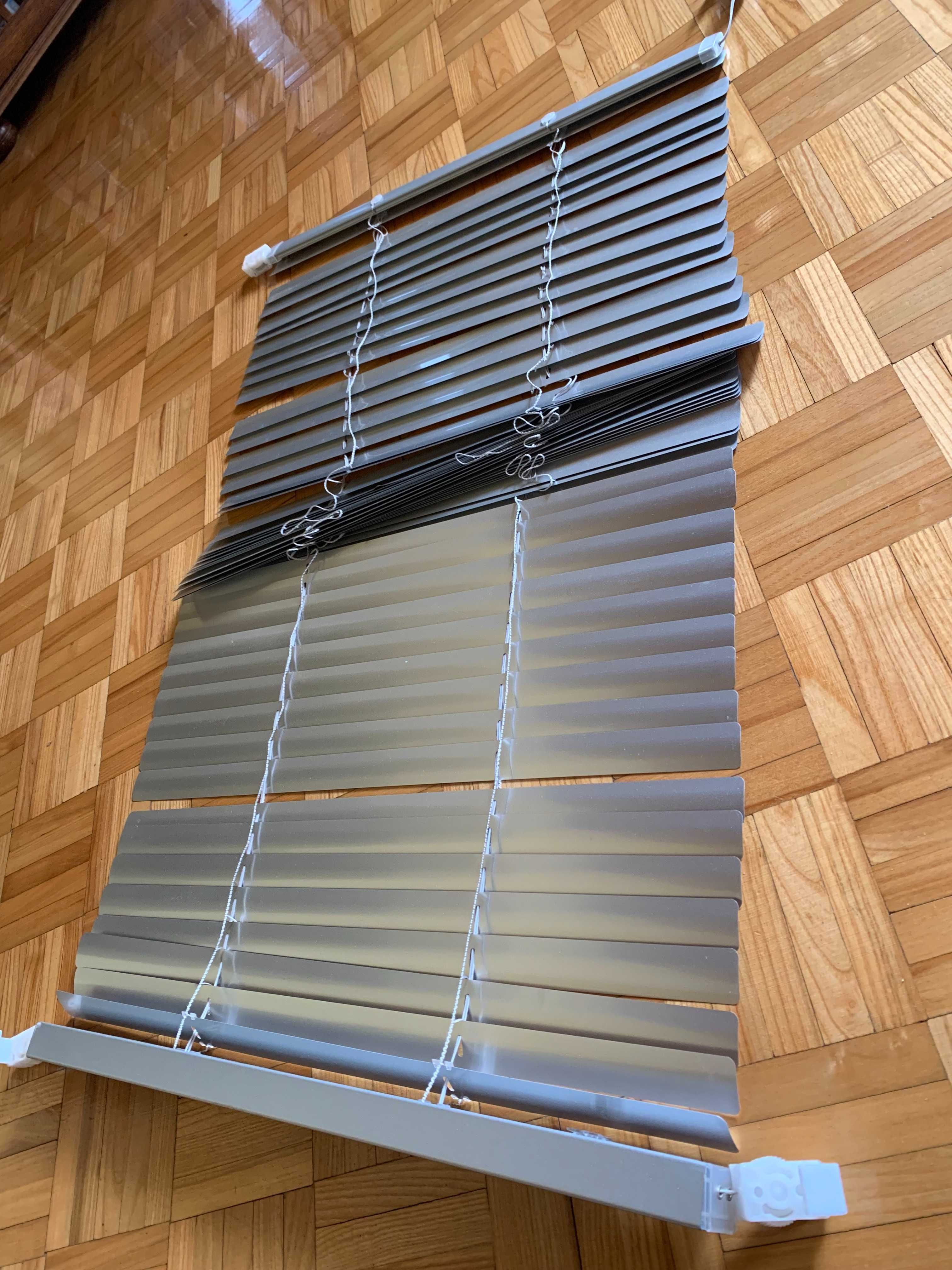 Żaluzja aluminiowa pozioma na okno szara roleta 50cm szara srebrna