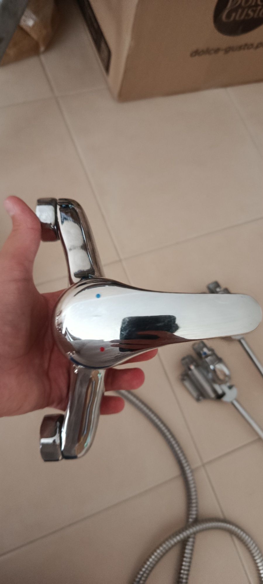 Torneira Misturadora com chuveiro