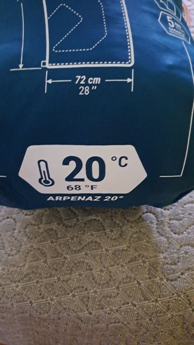 Saco cama, ideal para acampar.