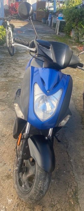 Vendo scooter kmco Agility 50cc