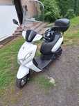 Skuter peugeot kisbee