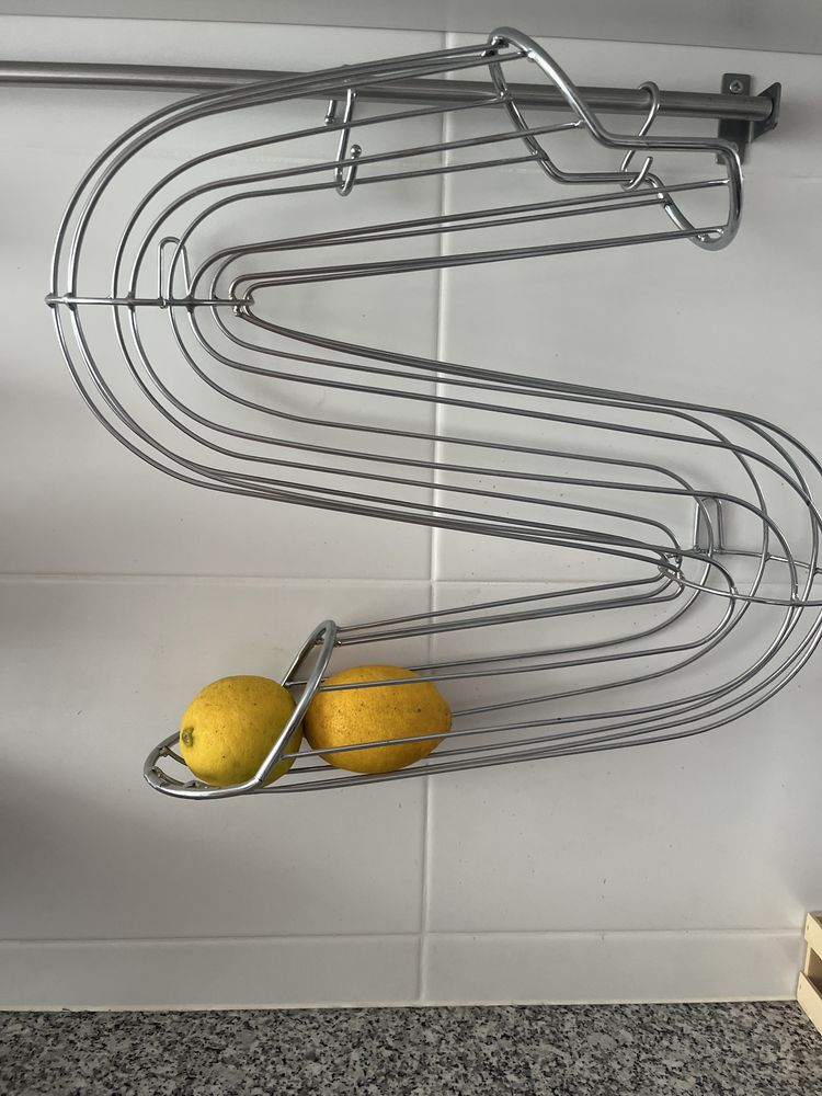 Suporte em inox para laranjas ou limões