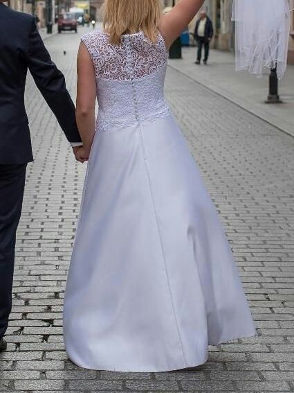 Suknia ślubna Elizabeth Passion rozmiar 40 M / L