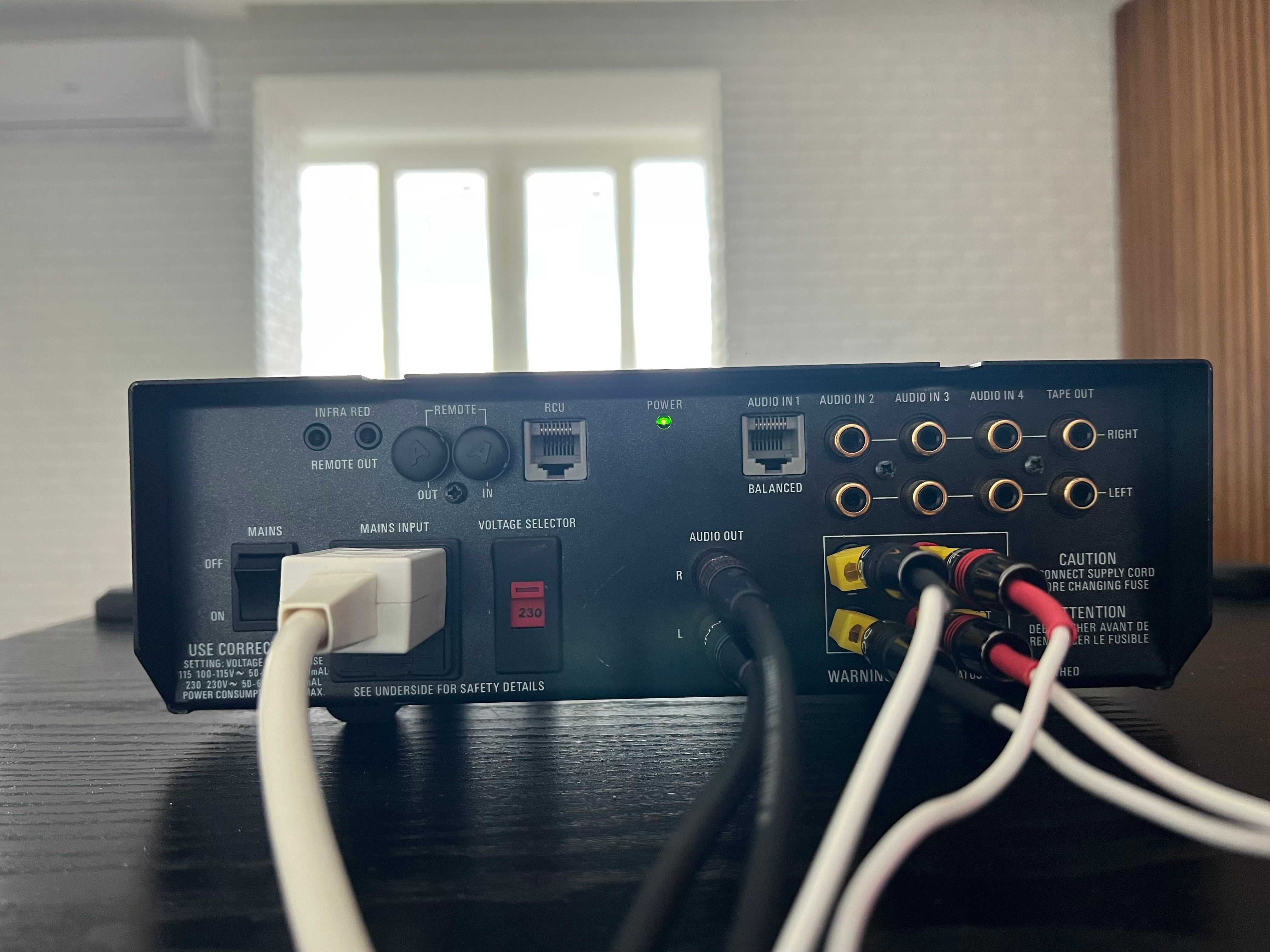 Аудио усилитель LINN Knekt Roomamp