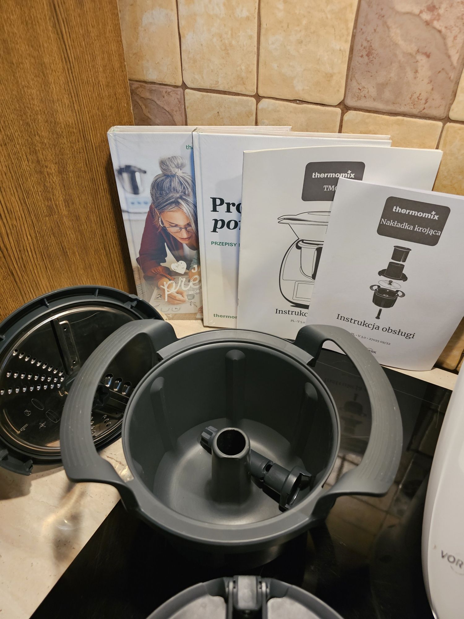 Thermomix 6, krajalnica plus inne dodatki