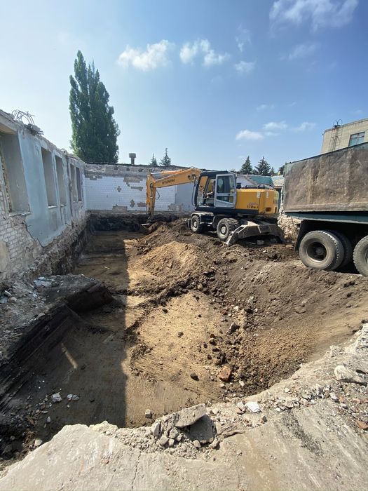 Аренда полноповоротного экскаватора  Hyundai 170W