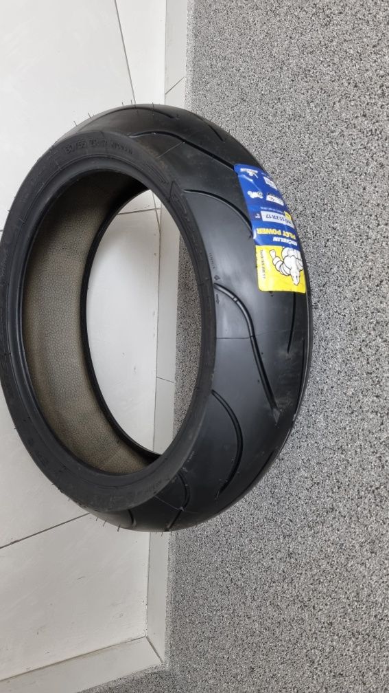 Opona motocyklowa MICHELIN Pilot Power 180/55ZR17
WYPRODUKOWANE W  202