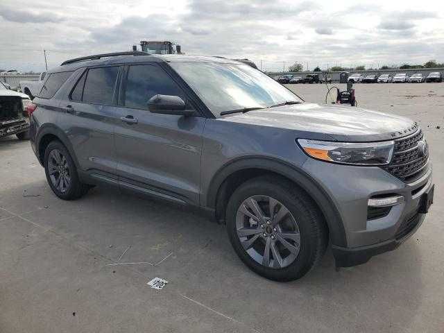 Ford Explorer XLT 2022 ]