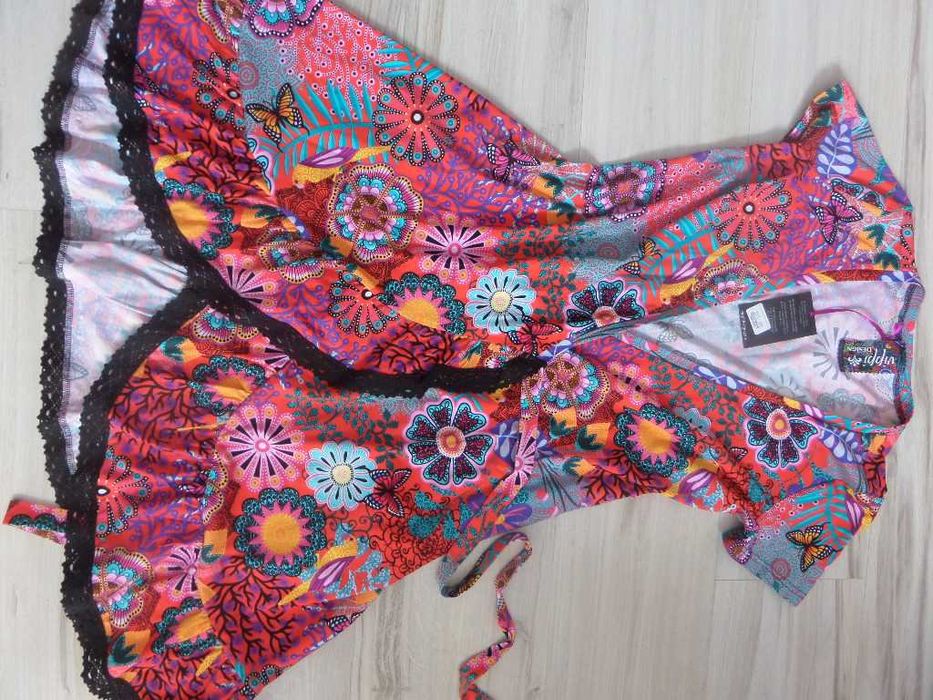 Vippi Design kolorowa zakładana sukienka 36/38