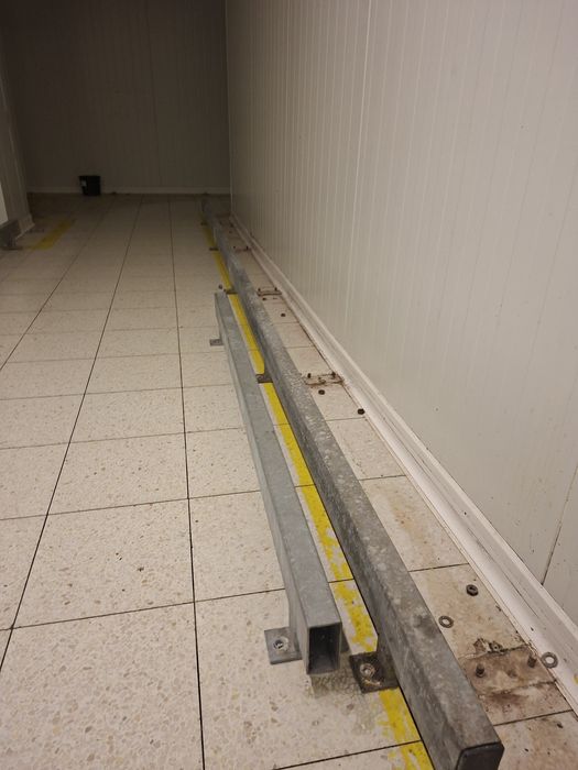 odbojnica przypodłogowa