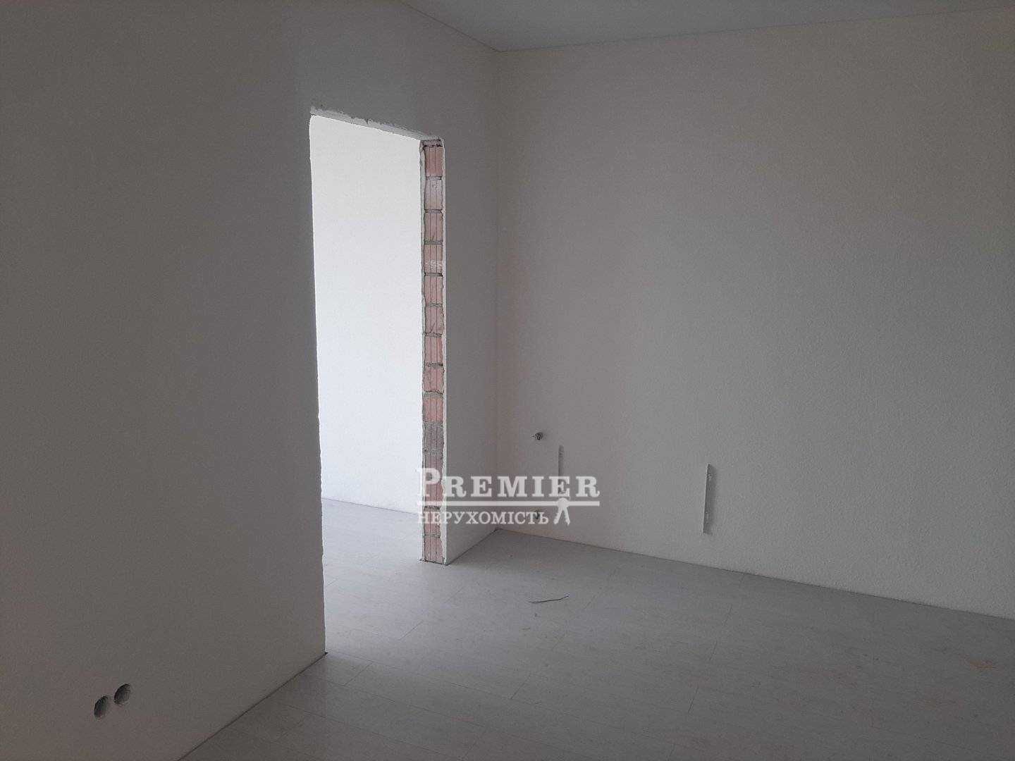 Продам 1-кімнатну квартиру в новому будинку!