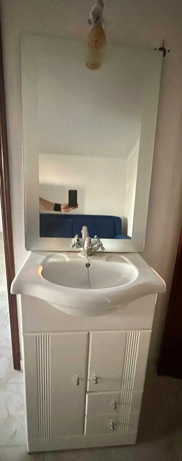 Móvel de Casa de Banho com Lavatório e Espelho