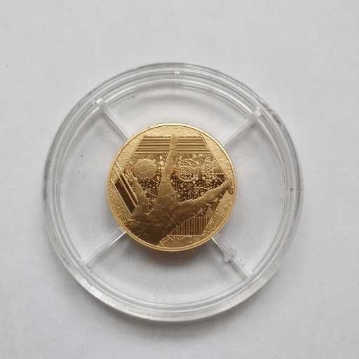 Sprzedam medal UEFA EURO 2016, złoto 920, cena 5500,00 zł