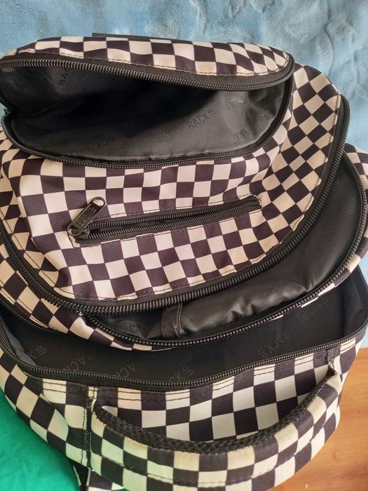 Plecak Back UP do szkoły, 20l, 3 komory, szachownica