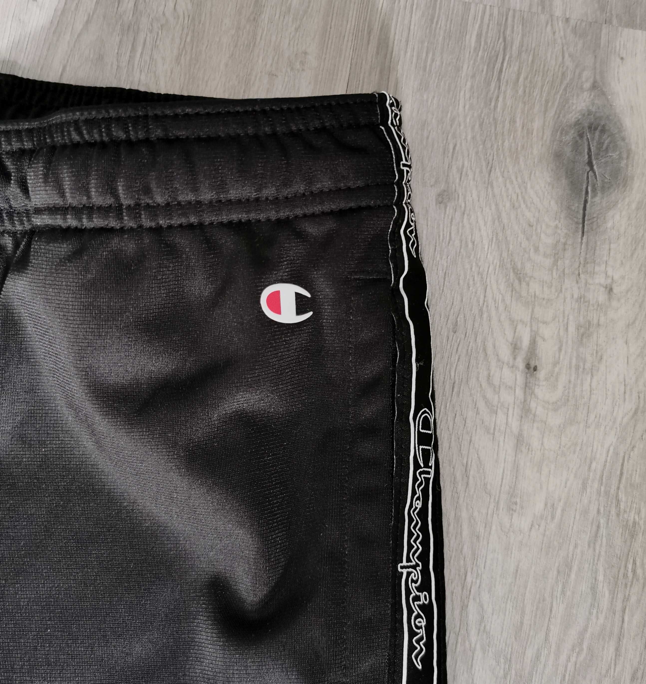 Spodnie dresy Champion rozmiar XL 13-14lat 158-164cm black