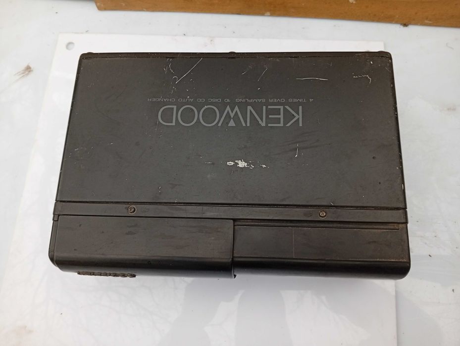 Kenvod  пристрій для дисків