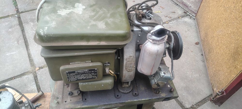 Генератор ГАБ-1 220В 1-2квт (рабочий) + запасной двигатель