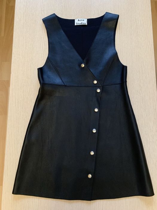 Плаття Acne Studios. Оригінал (шкіряне)