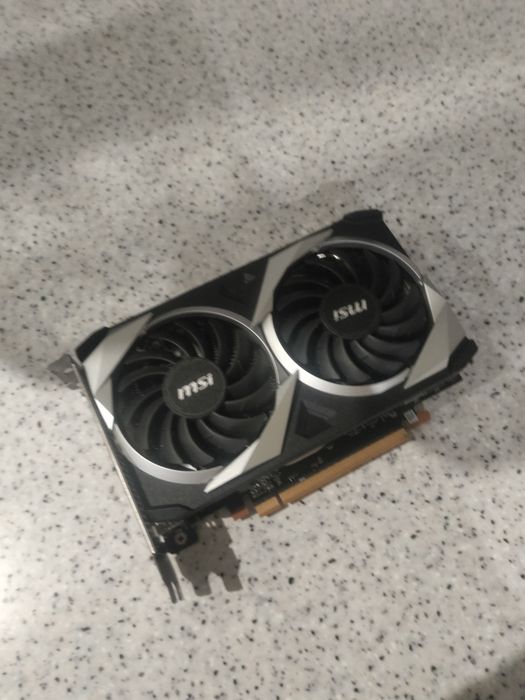 Продам відеокарту rx 6500 xt