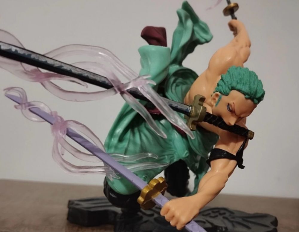 Figurka anime one pice zoro manga