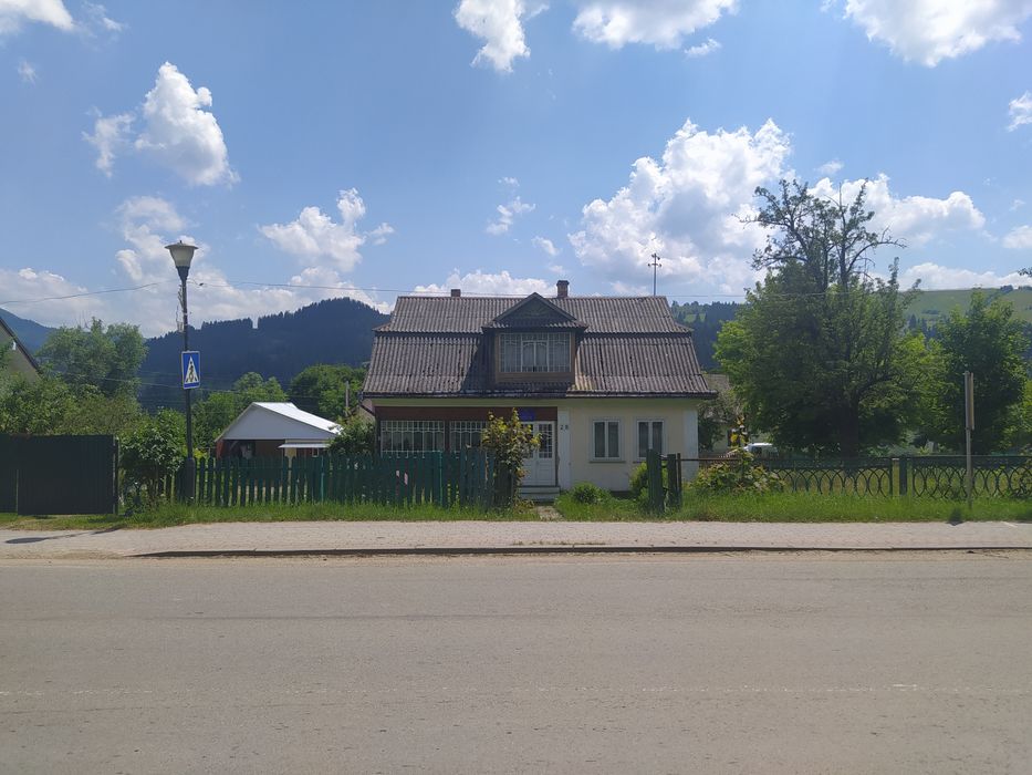 Приміщеня в центрі Верховини . Карпати. Оренда. Співпраця