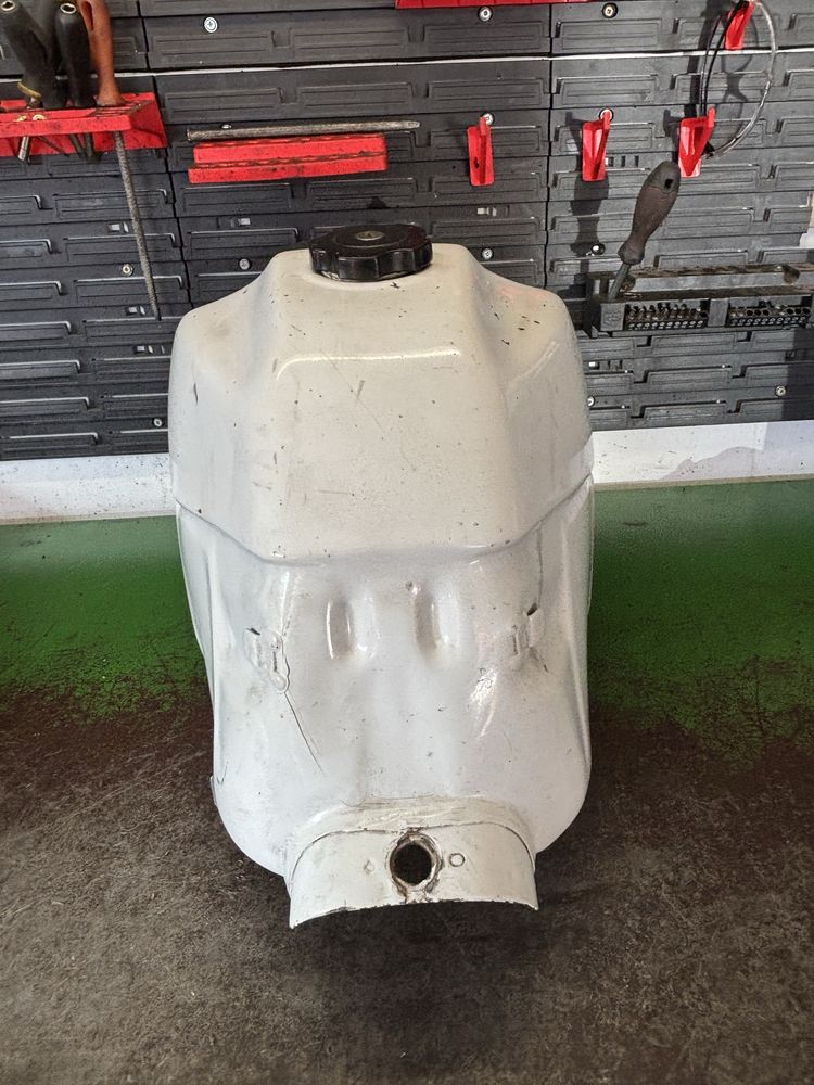 Bak Zbiornik Paliwa YAMAHA XT600