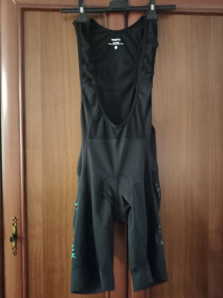 Jak nowe.Spodnie rowerowe,kolarskie z szelkami rozm z metki  M