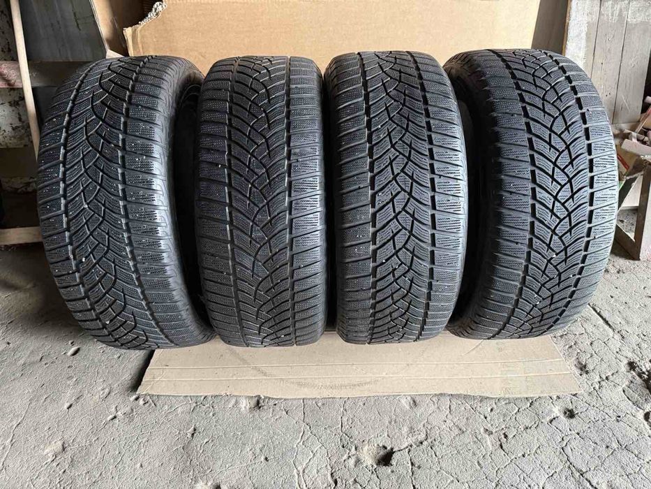 Резина Goodyear 230/50 r18