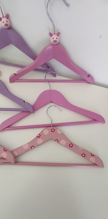 6 cabides tons rosa para criança