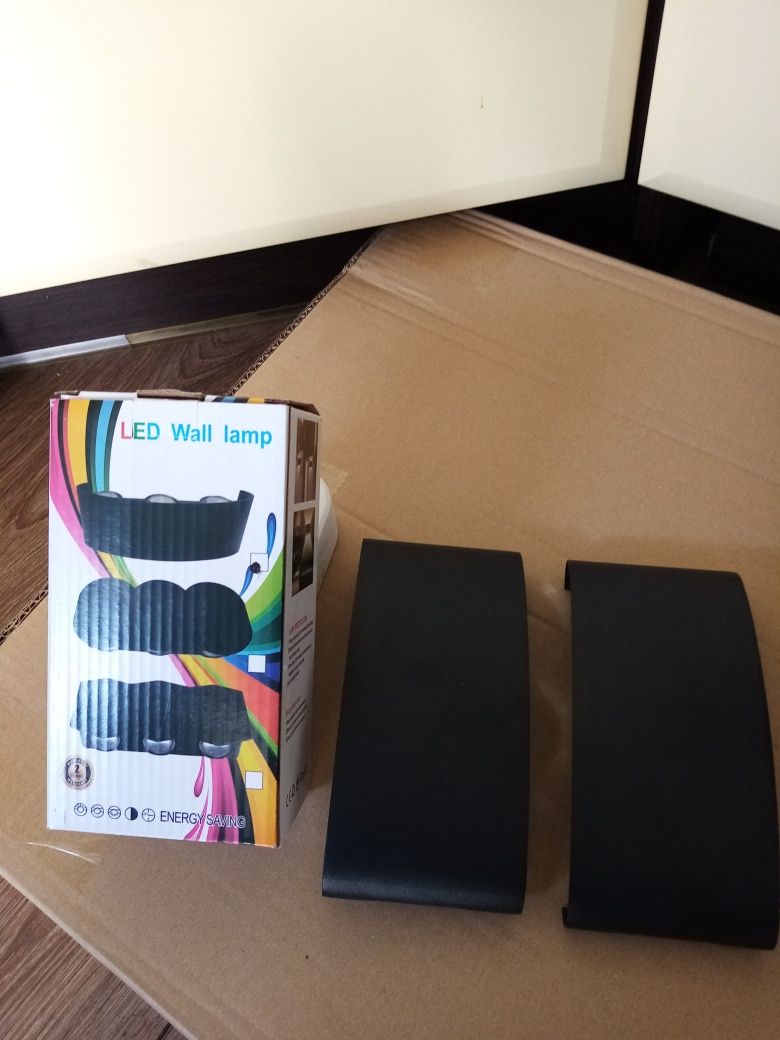 Lampy ścienne ledowe typu kinkiet