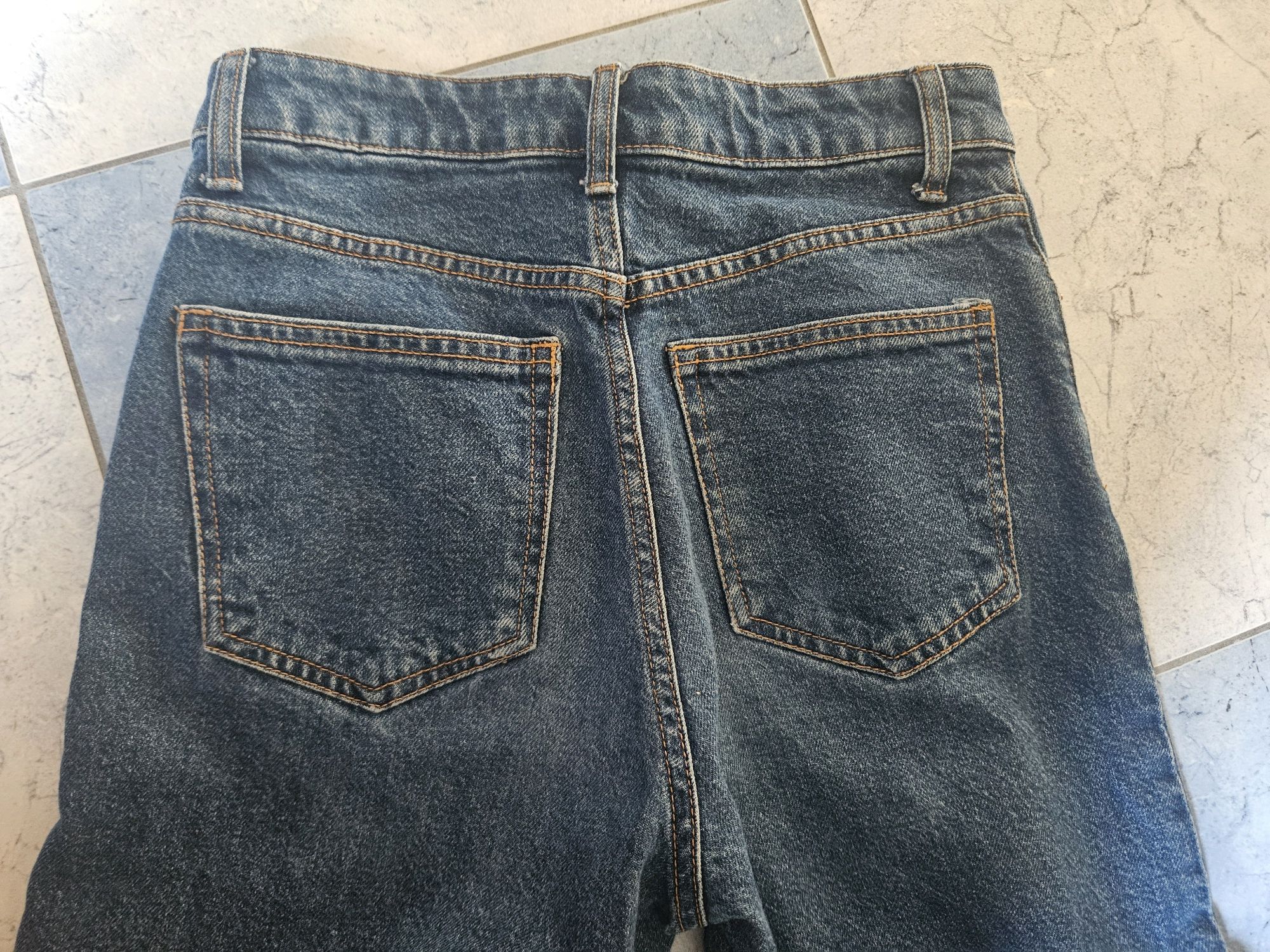 Spodnie jeansy dla dziewczyny sprzedam H&M r 34