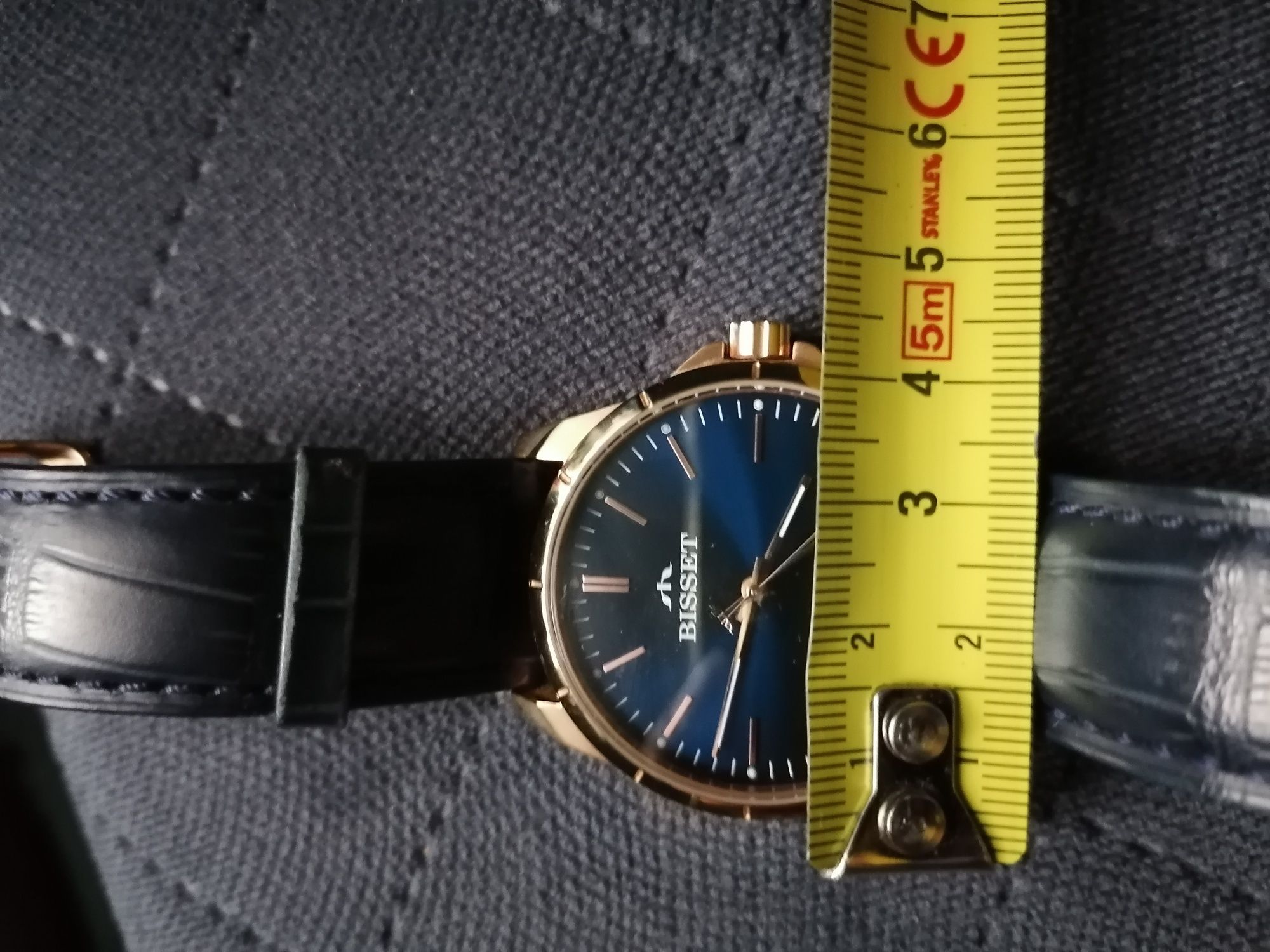 Bisset Szwajcarski zegarek męski BissetBSCE35 idealny zamiana Wysyłka