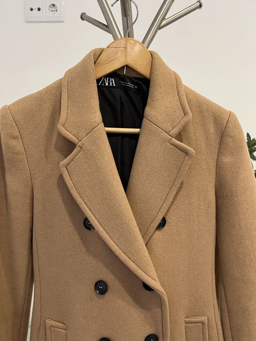 Sobretudo camel Zara