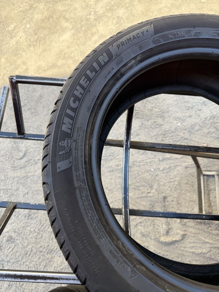 Шины БУ 215 50 R 17 Michelin Primacy 4+ резина лето