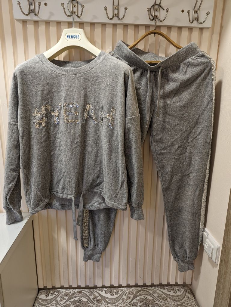 Костюм велюр, костюм для прогулянок Mango S,M,L,XL. Esmara