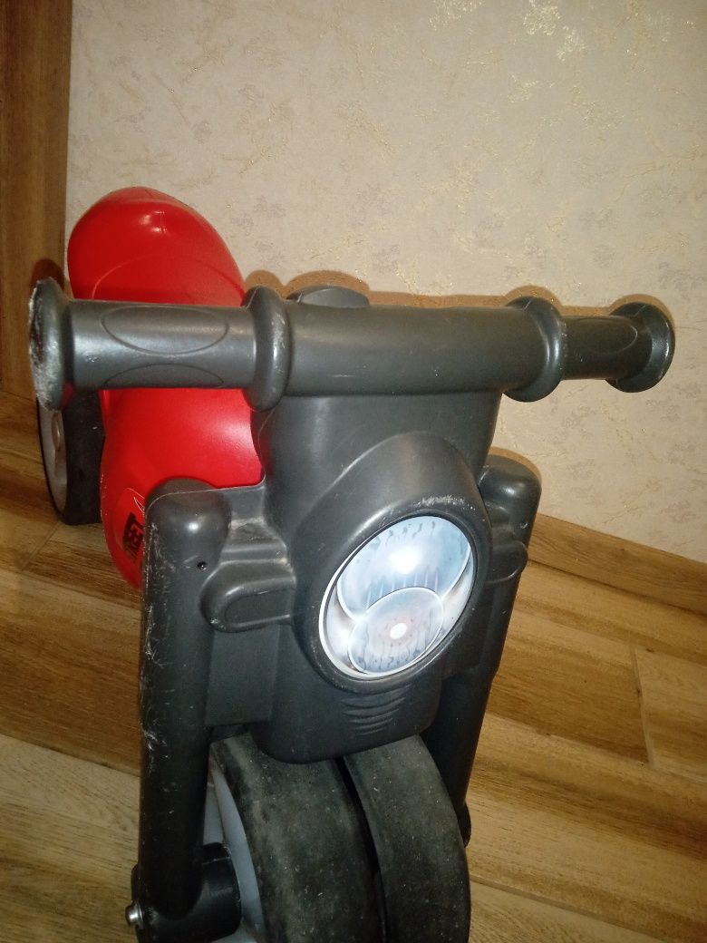Каталка, толокар, мотоцикл