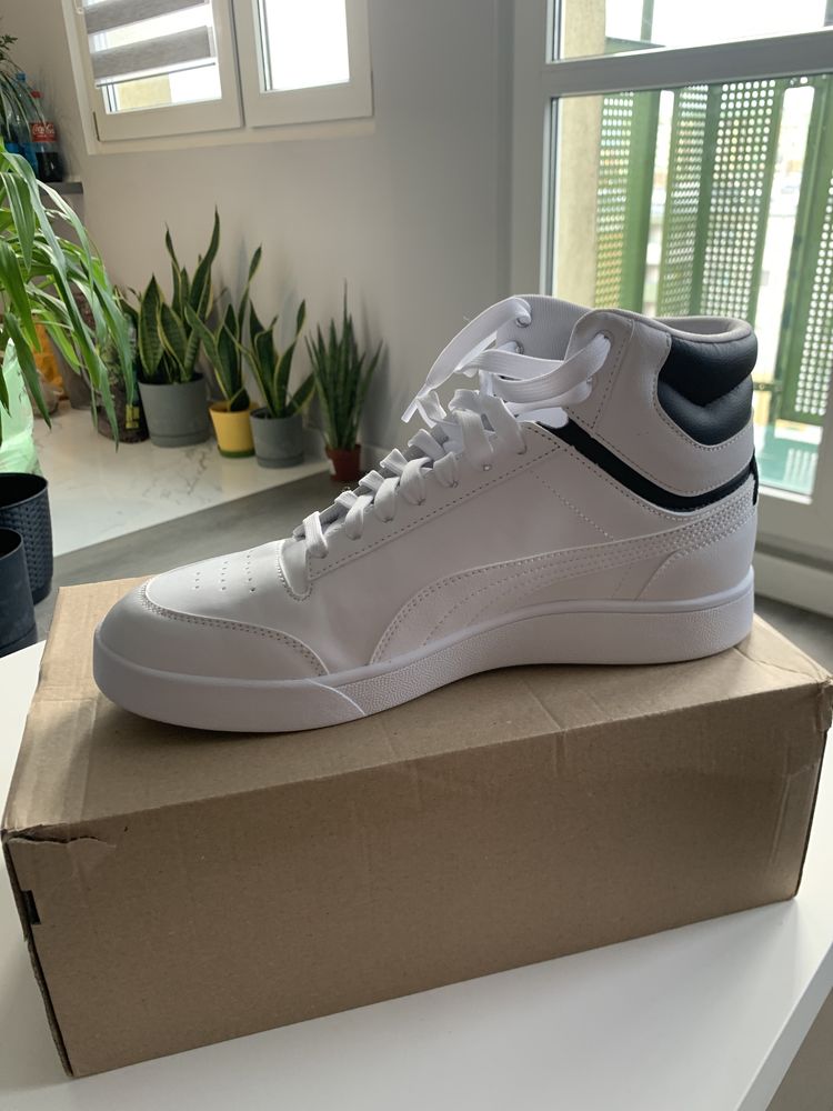 Buty PUMA shuffle mid eu 44 oryginal