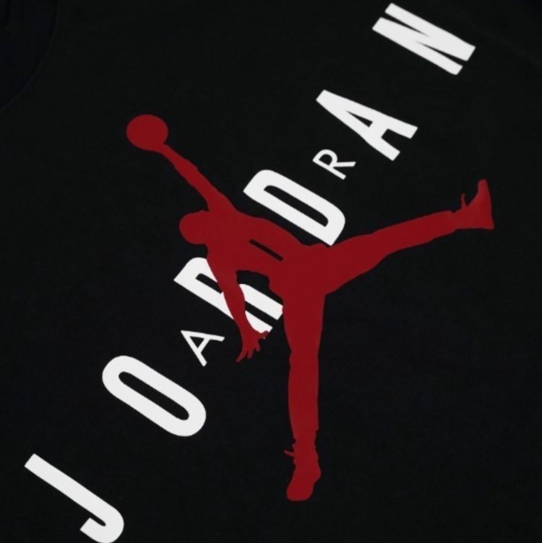 Спортивна Футболка "Nike Air Jordan"