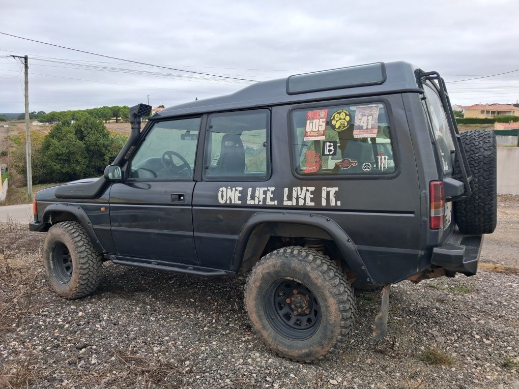 Land rover discovery 300